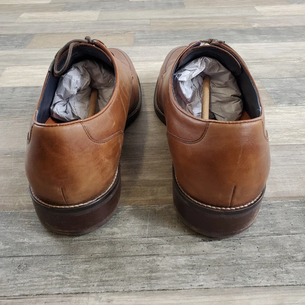 Cole Haan gently worn